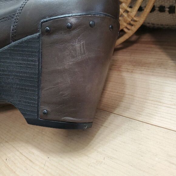 Dansko Faith Stud Wedge Ankle Boots Womens 7.5-8/38 Leather Brown Gore Comfort - Picture 7 of 16